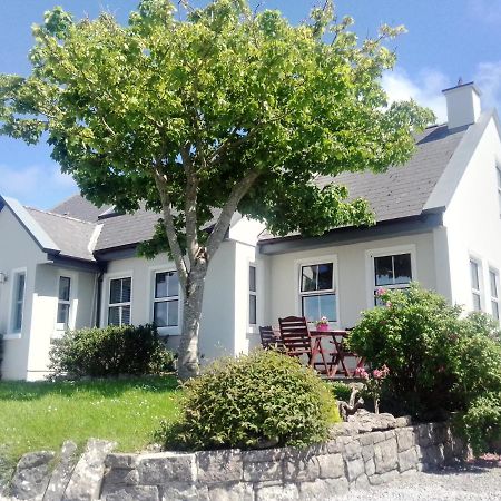 Fairwinds Guest Accommodation Doolin Extérieur photo