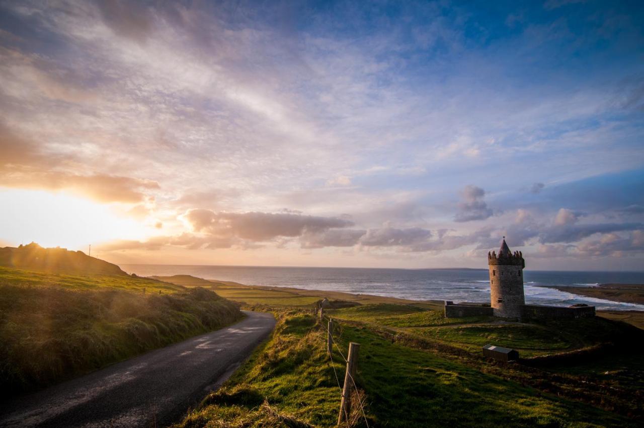 Fairwinds Guest Accommodation Doolin Extérieur photo